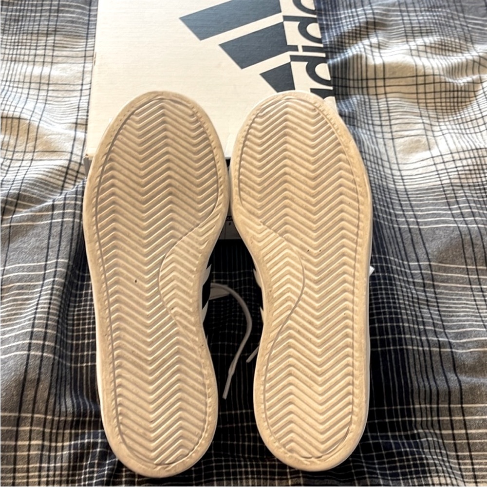 ADIDAS GRAND COURT SHOES - Picture 7 of 11